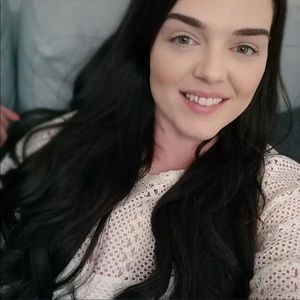 Meet your Posher, Lisa-marie